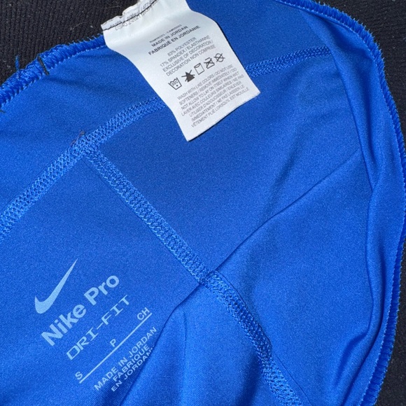 Nike Pro Dri-FIT Royal Blue Shorts - Picture 3 of 3